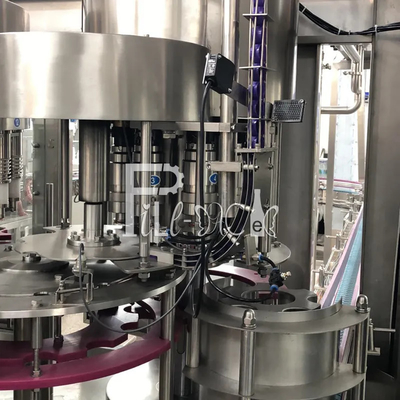 машина 3 минеральной воды 2L разливая по бутылкам в 1 линии 4000BPH ЛЮБИМЦА Monoblock выпивая заполняя поставщик