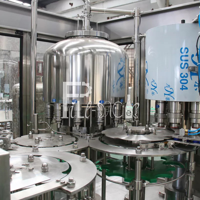 Пластиковая производственная линия Monoblock 2L минеральной воды бутылки 4000BPH полоща заполняя покрывать поставщик