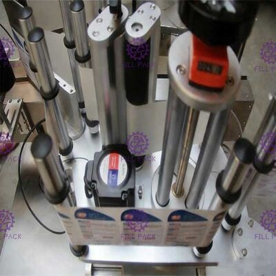 Оборудование машины для прикрепления этикеток стикера автоматического labeller бутылки бутылки квадрата плоского особенного форменного двойное бортовое слипчивое поставщик